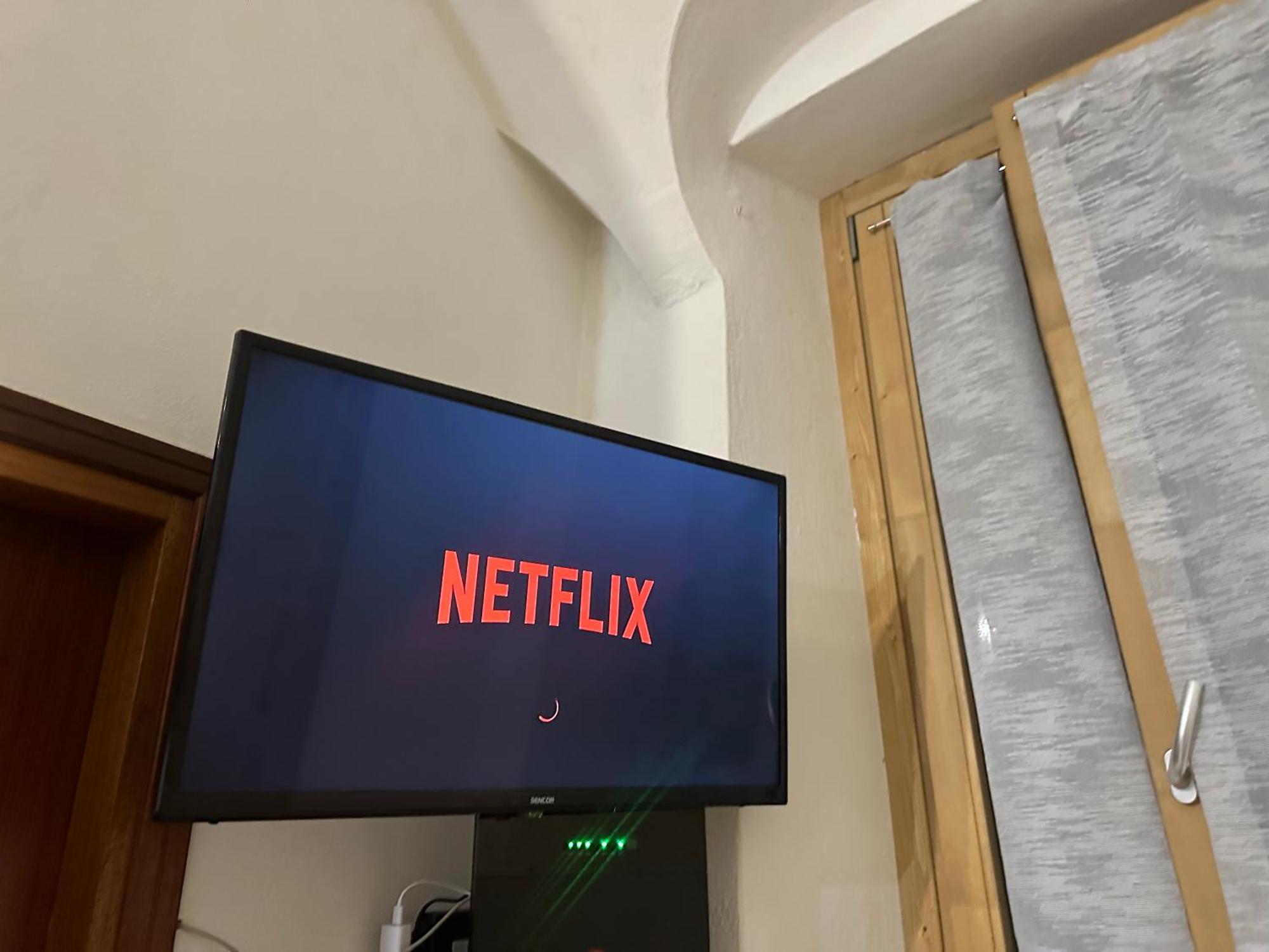 Flat In City Centre Tirano - 10 Minutes From Train Station Zewnętrze zdjęcie